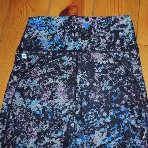 Fabletics Splatter Paint Tights / Leggings